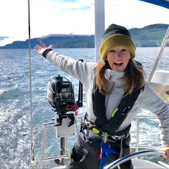 Meet your Posher, Beth - Picture 1 of 1